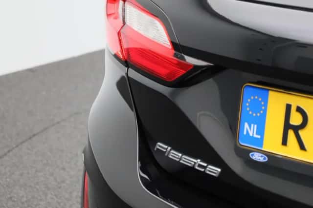 Ford Fiesta (2022) thumbnail 32