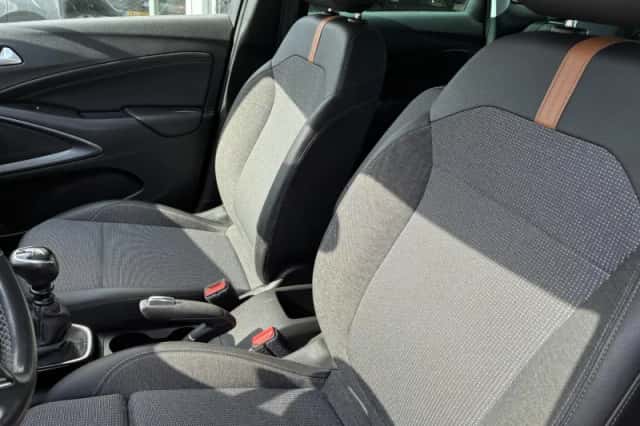 Opel Crossland (2021) thumbnail 9