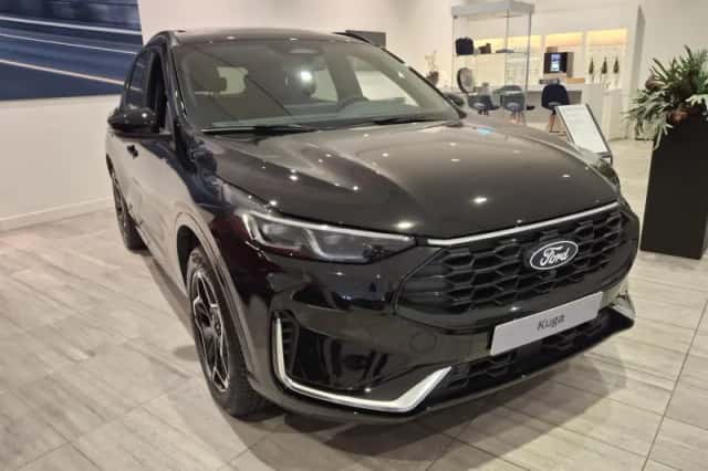 Ford Kuga (2026) thumbnail 2
