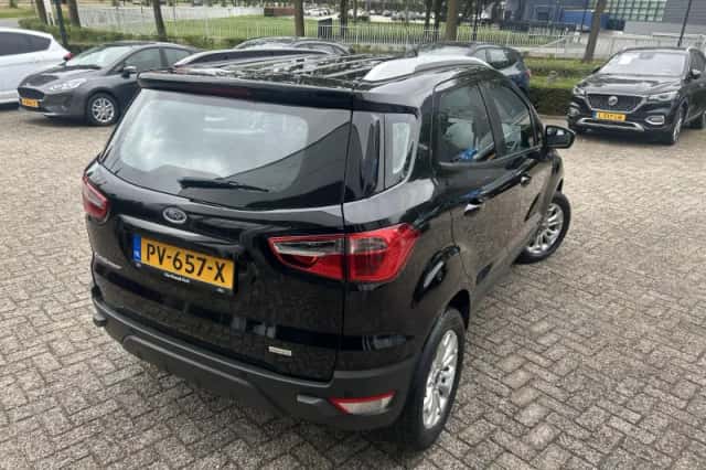 Ford EcoSport (2017) thumbnail 5