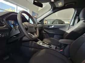 Ford Kuga thumbnail 10