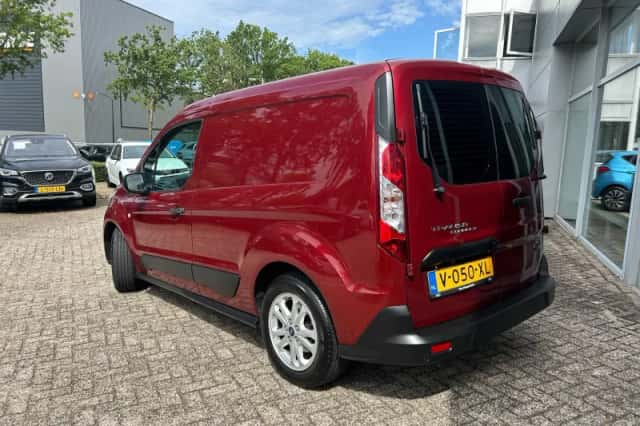 Ford Transit Connect (2019) thumbnail 3