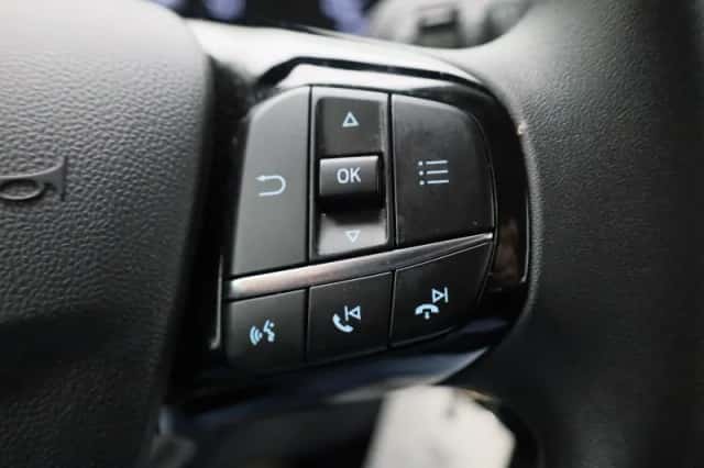 Ford Fiesta (2021) thumbnail 19