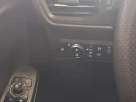 Ford Kuga thumbnail 24