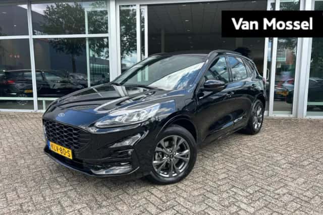 Ford Kuga (2021) thumbnail 1