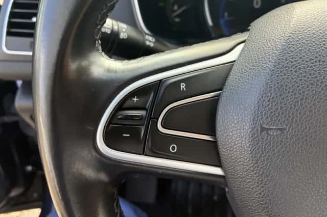 Renault Mégane (2016) thumbnail 16