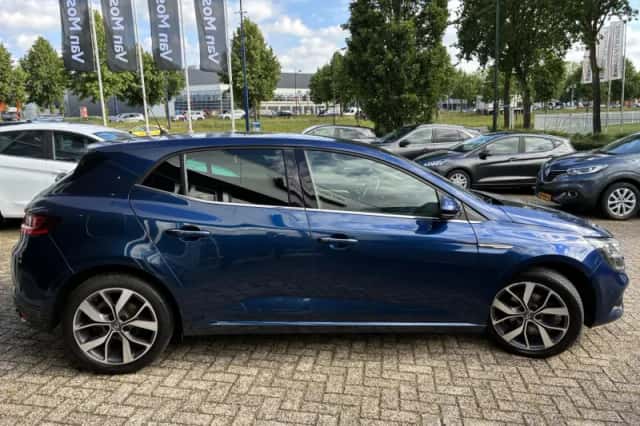 Renault Mégane (2016) thumbnail 6