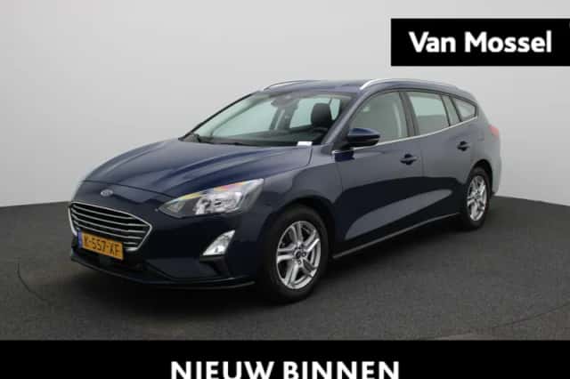 Ford Focus (2021) thumbnail 1