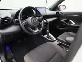 Toyota Yaris Cross (2022) thumbnail 16