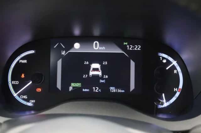 Toyota Yaris Cross (2022) thumbnail 17