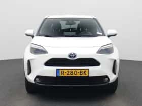 Toyota Yaris Cross (2022) thumbnail 3