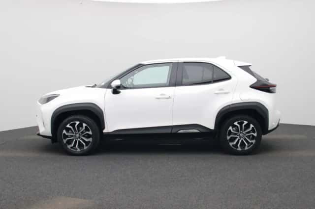 Toyota Yaris Cross (2022) thumbnail 4