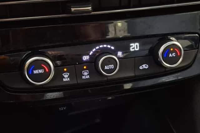 Opel Mokka (2023) thumbnail 16