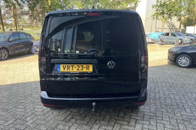 Volkswagen Caddy (2022) thumbnail 4