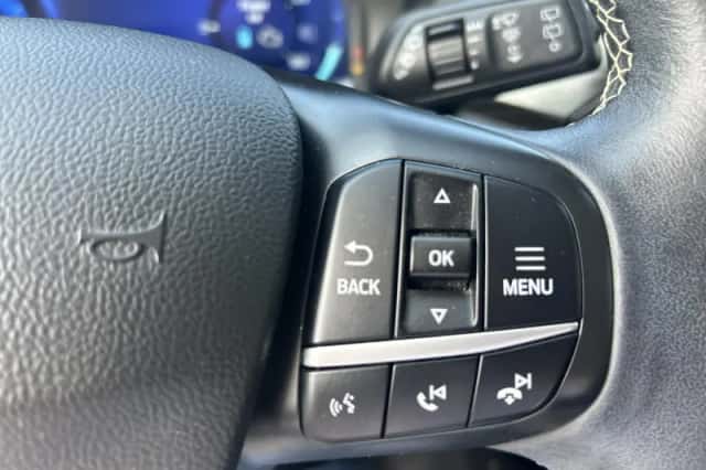 Ford Kuga (2021) thumbnail 13