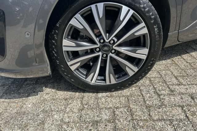 Ford Kuga (2021) thumbnail 17