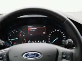 Ford Focus thumbnail 8