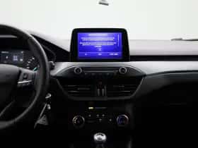 Ford Focus thumbnail 9