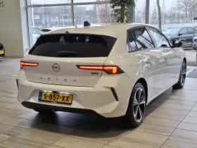Opel Astra thumbnail 3
