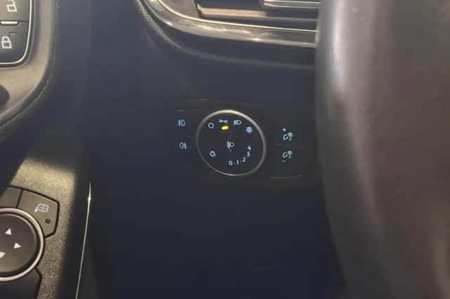 Ford Fiesta (2018) thumbnail 21