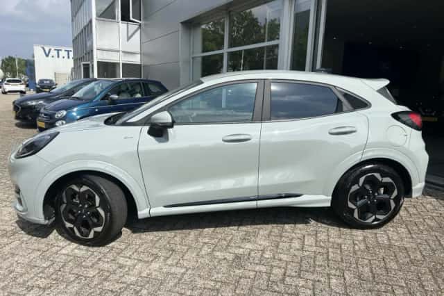 Ford Puma (2024) thumbnail 1