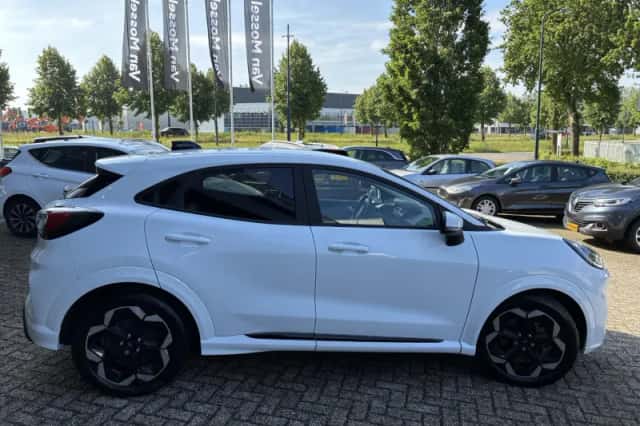 Ford Puma (2025) thumbnail 6