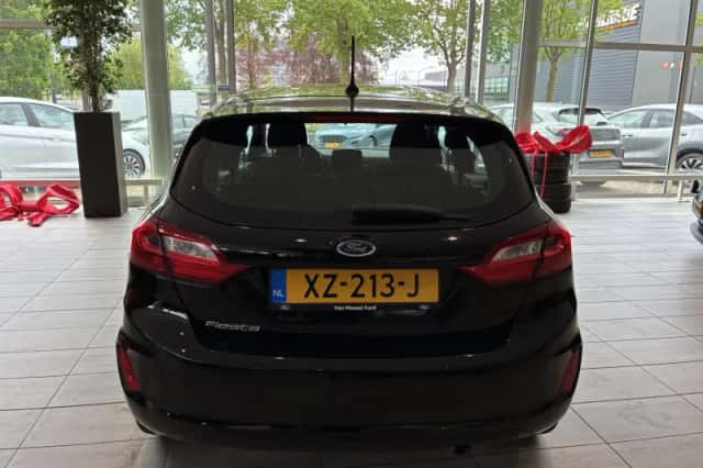 Ford Fiesta (2019) thumbnail 5