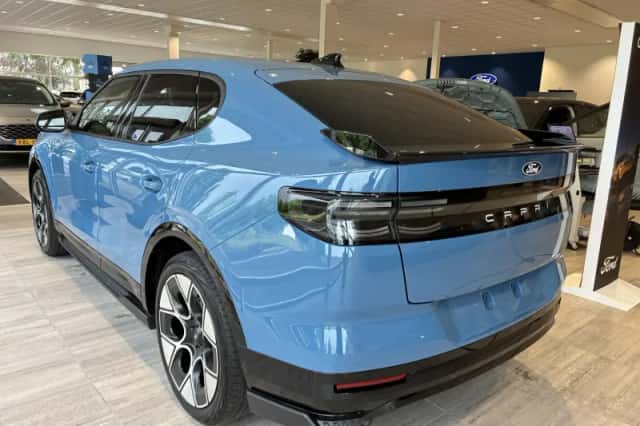 Ford Capri (2026) thumbnail 3