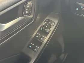 Ford Kuga thumbnail 27
