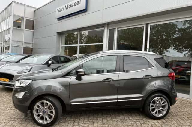 Ford EcoSport (2018) thumbnail 2