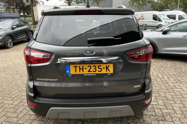 Ford EcoSport (2018) thumbnail 4