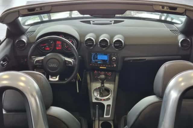 Audi TT (2009) thumbnail 22
