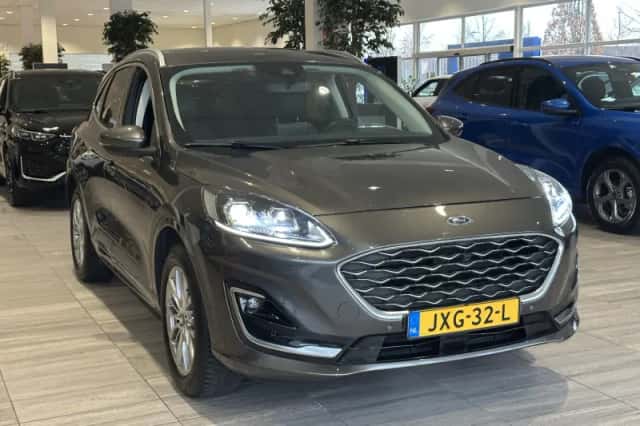 Ford Kuga (2021) thumbnail 2