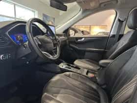 Ford Kuga thumbnail 11