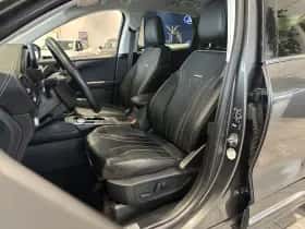 Ford Kuga thumbnail 12