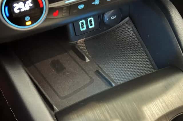 Ford Kuga (2021) thumbnail 24