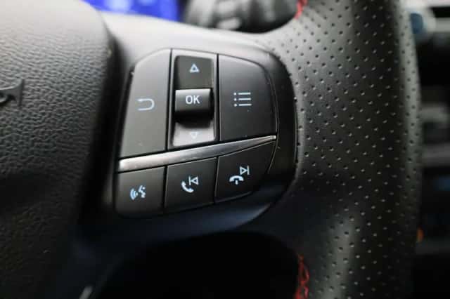 Ford Kuga (2022) thumbnail 21