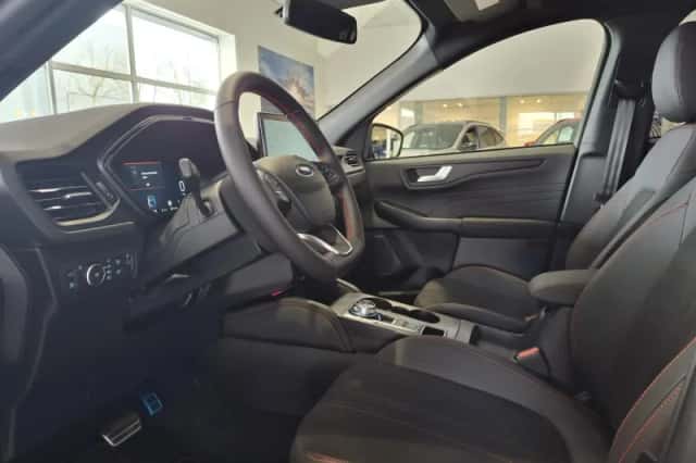 Ford Kuga (2025) thumbnail 13