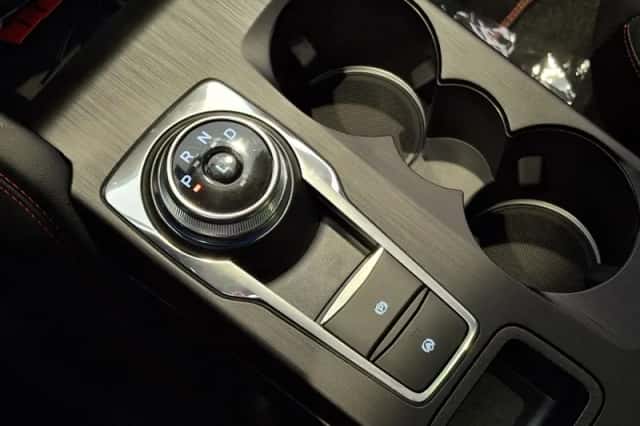 Ford Kuga (2025) thumbnail 23