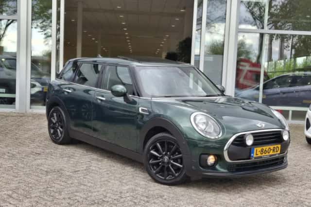 MINI Clubman (2017) thumbnail 2