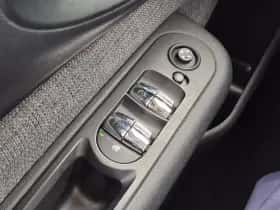 MINI Clubman thumbnail 24