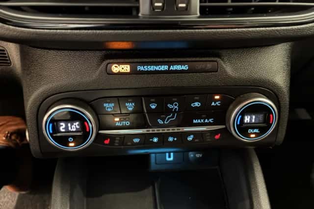 Ford Focus (2020) thumbnail 18