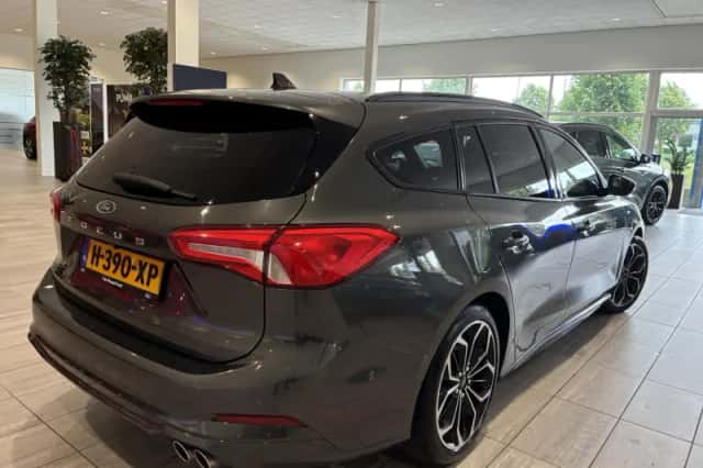 Ford Focus (2020) thumbnail 5