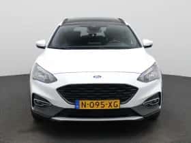 Ford Focus thumbnail 3