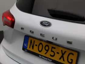 Ford Focus thumbnail 39