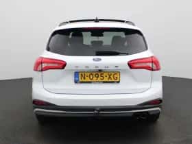 Ford Focus thumbnail 5