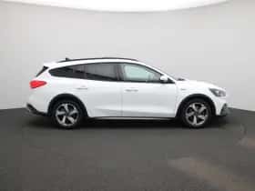 Ford Focus thumbnail 6