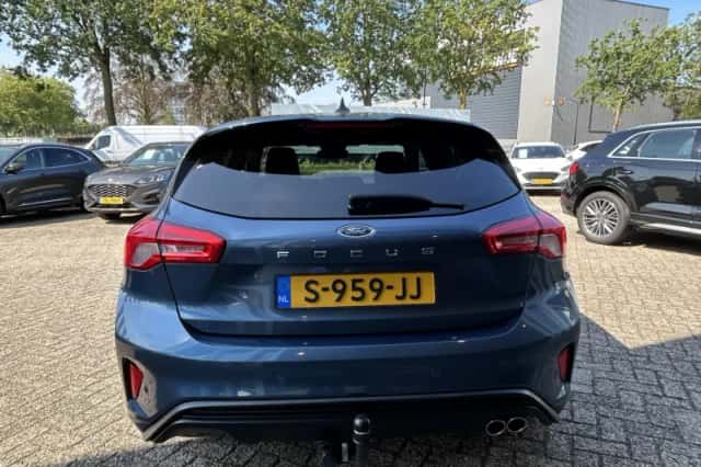 Ford Focus (2019) thumbnail 4