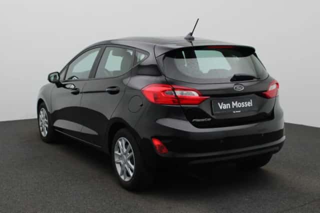 Ford Fiesta (2021) thumbnail 2