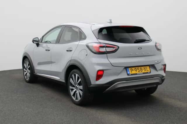 Ford Puma (2022) thumbnail 2